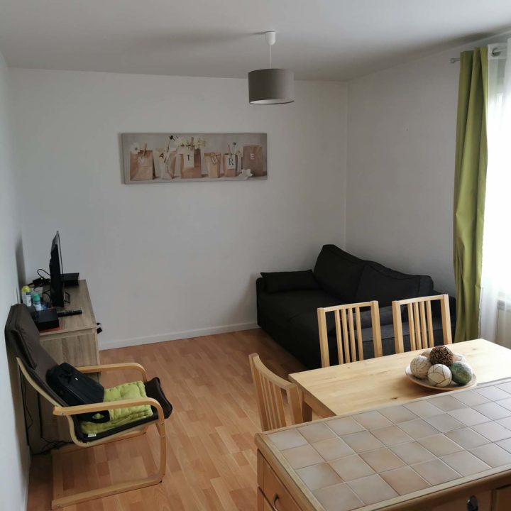 Furnished apartment near Paris